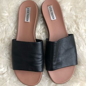 Steve Madden Black Leather Slide Sandal